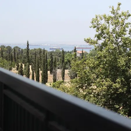 Cozy Penthouse * Salonic
