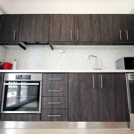 Cozy Penthouse Apartment Thessaloniki